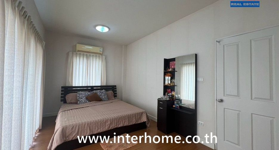 For sale 3 bedrooms house in Mueang Nonthaburi, Nonthaburi