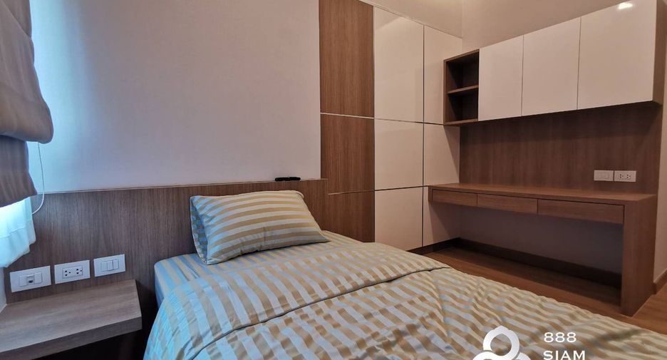 For rent 2 bedrooms condo in Khlong Toei, Bangkok