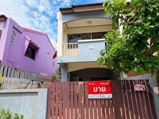 For sale 2 bedrooms townhouse in Mueang Chachoengsao, Chachoengsao
