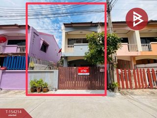 For sale 2 bedrooms townhouse in Mueang Chachoengsao, Chachoengsao