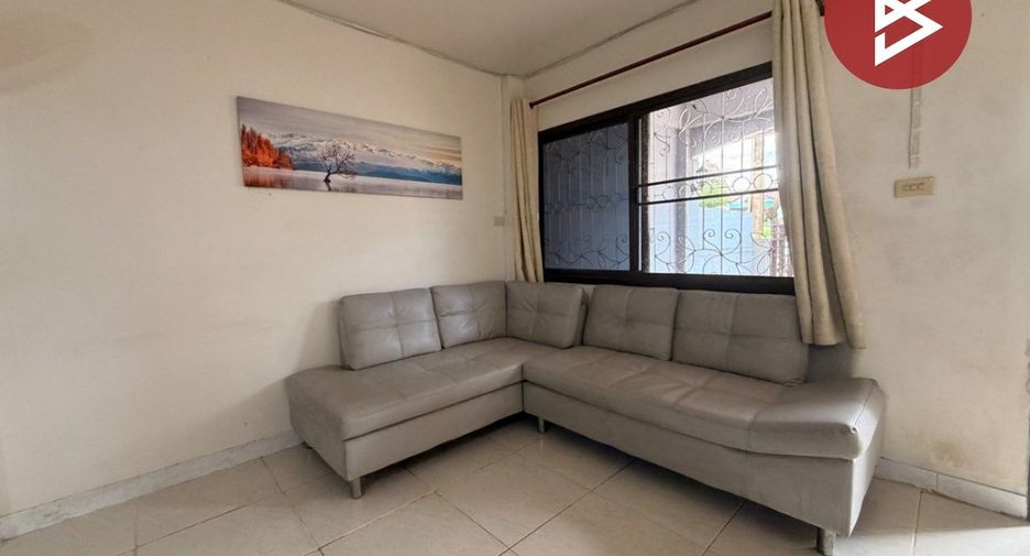 For sale 2 bedrooms townhouse in Mueang Chachoengsao, Chachoengsao