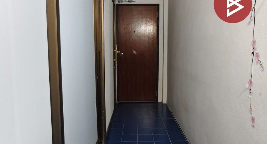 For sale 8 bedrooms retail Space in Mueang Nakhon Si Thammarat, Nakhon Si Thammarat