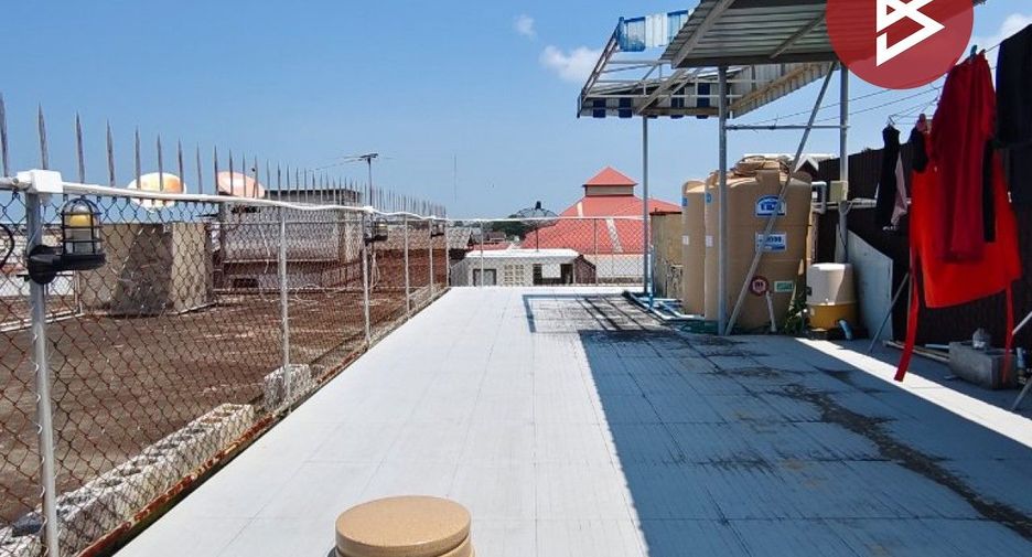 For sale 8 bedrooms retail Space in Mueang Nakhon Si Thammarat, Nakhon Si Thammarat