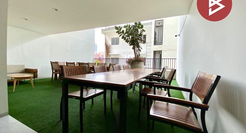 For sale 1 bed condo in Mueang Samut Prakan, Samut Prakan