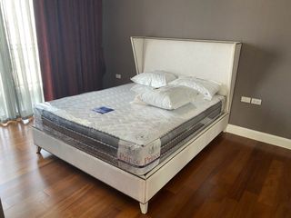 For sale 3 bedrooms condo in Pathum Wan, Bangkok