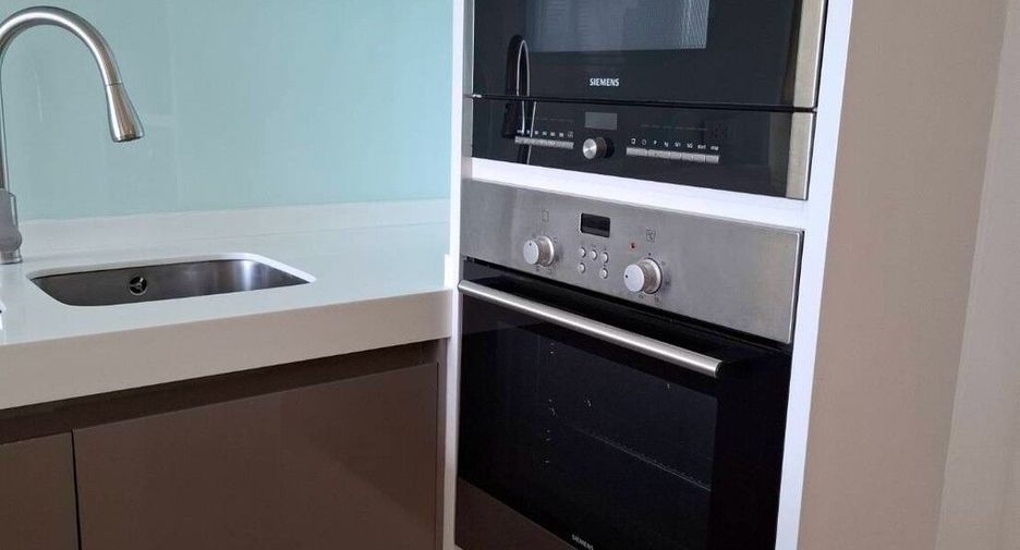 For sale 3 bedrooms condo in Pathum Wan, Bangkok