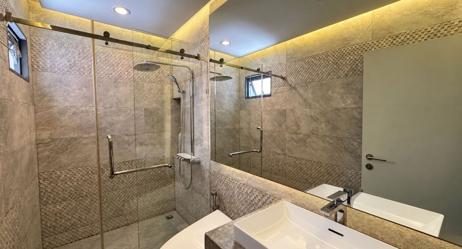 À vendre 3 chambres maison à Bang Sao Thong, Samut Prakan
