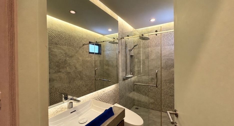 À vendre 3 chambres maison à Bang Sao Thong, Samut Prakan