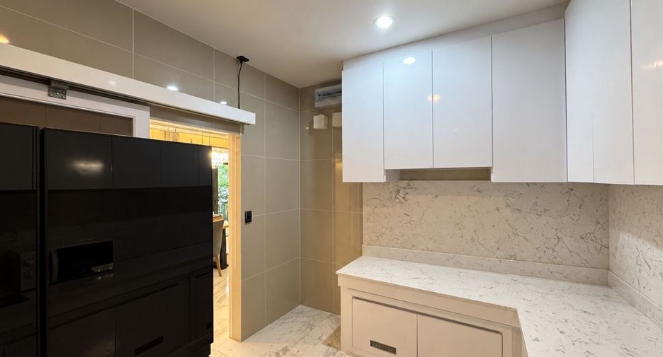 À vendre 3 chambres maison à Bang Sao Thong, Samut Prakan