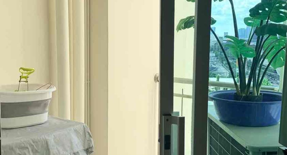 Condo en venta y en alquiler de 2 habitaciones en Huai Khwang, Bangkok