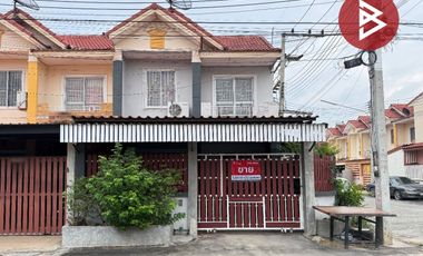 For sale 3 bedrooms townhouse in Bang Len, Nakhon Pathom