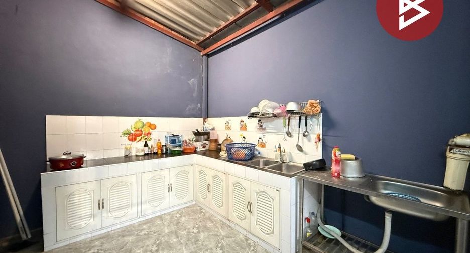 For sale 3 bedrooms townhouse in Bang Len, Nakhon Pathom