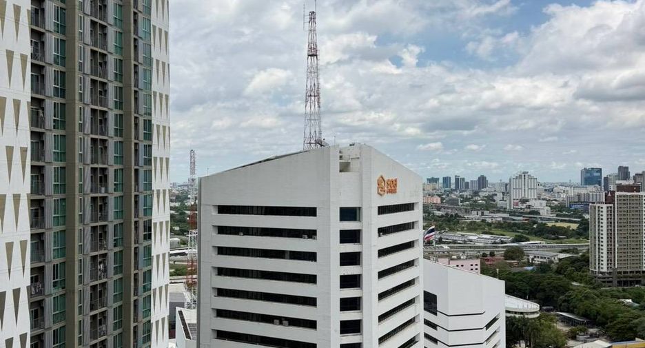 For rent 1 bed condo in Huai Khwang, Bangkok