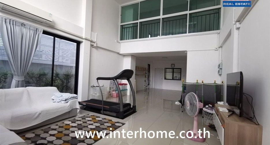 For sale retail Space in Chom Thong, Bangkok