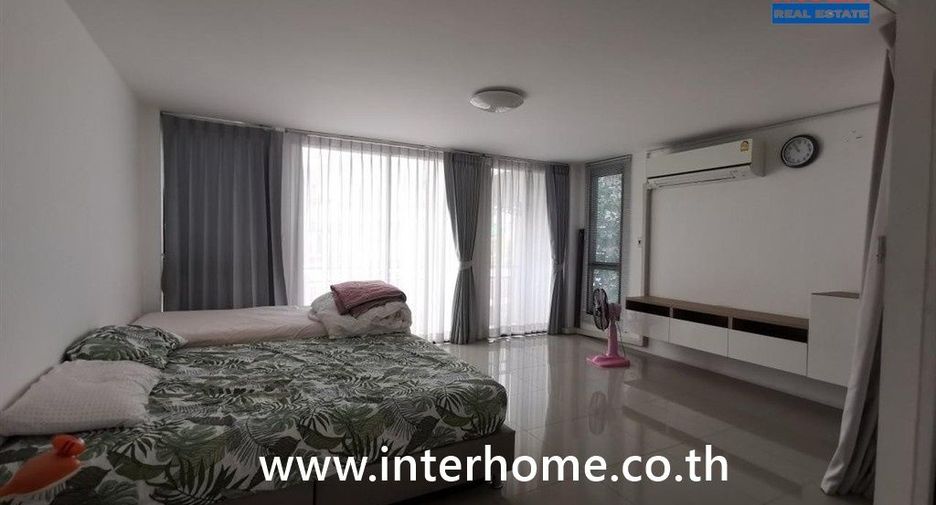 For sale retail Space in Chom Thong, Bangkok