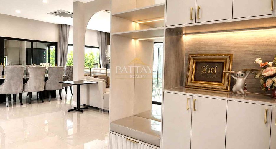 À louer 5 chambres maison à Huay Yai, Pattaya