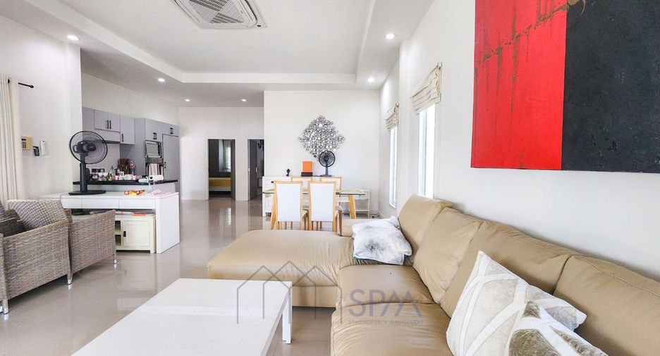 À vendre 4 chambres villa à Hua Hin, Prachuap Khiri Khan