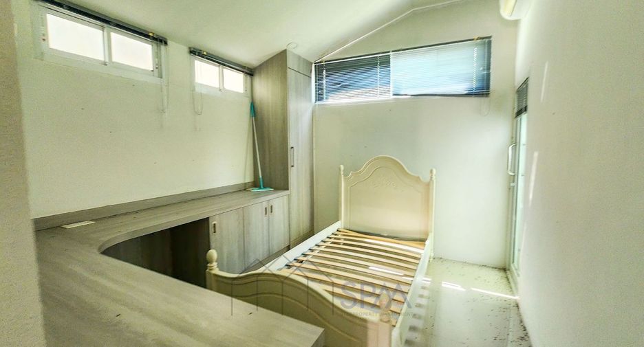 À vendre 4 chambres villa à Hua Hin, Prachuap Khiri Khan