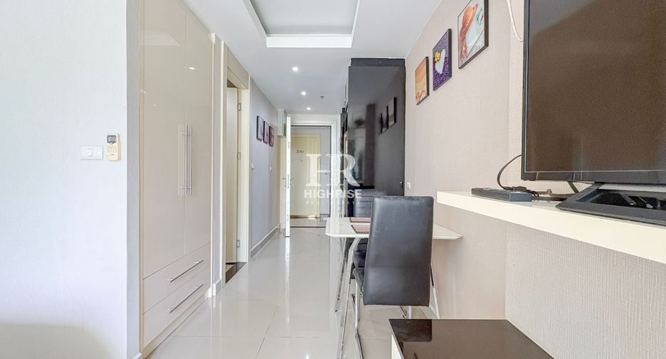 Wohnung zur Miete mit Studio in Bang Lamung, Chonburi