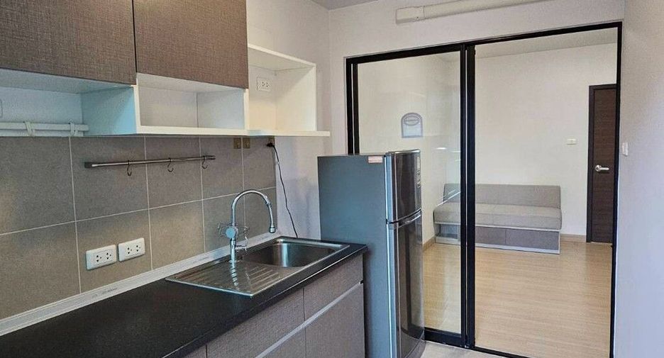 Wohnung zur Miete mit 1 Zimmer in Bang Phlat, Bangkok