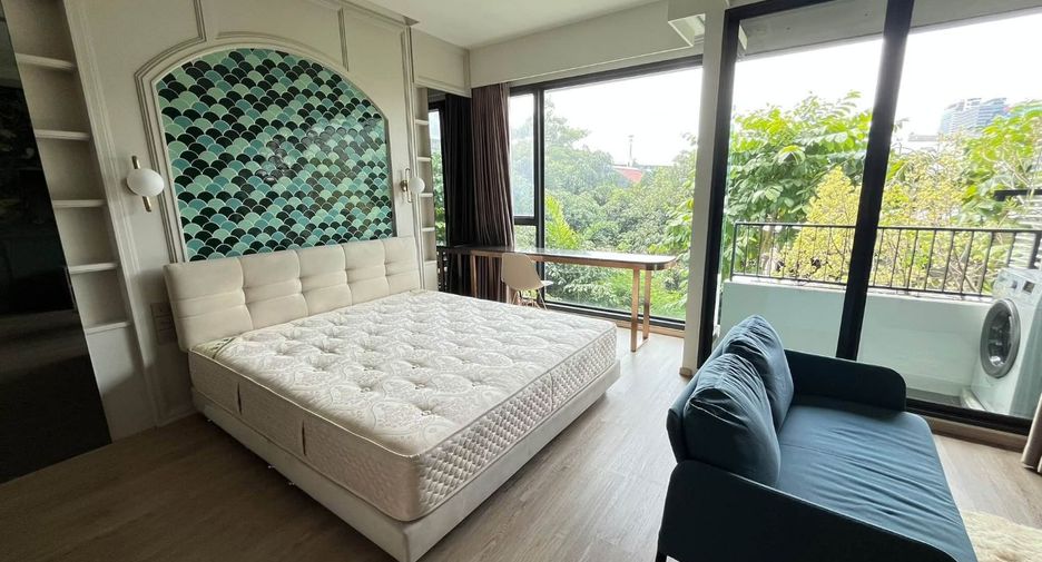 For rent 1 bed condo in Phaya Thai, Bangkok