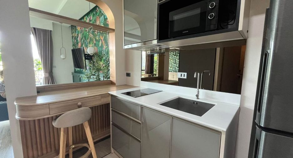 For rent 1 bed condo in Phaya Thai, Bangkok