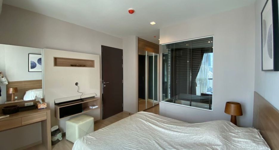 For sale 1 bed condo in Sathon, Bangkok