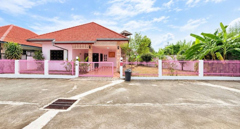 À louer 2 chambres maison à Bang Lamung, Chonburi