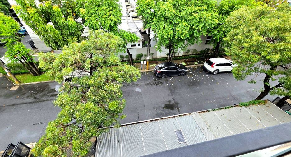 For sale 3 bedrooms townhouse in Bueng Kum, Bangkok