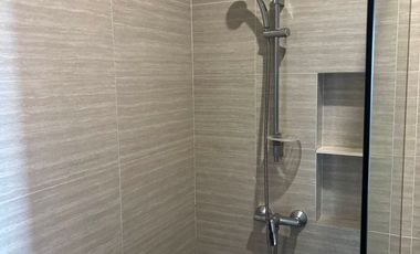 For rent and for sale 1 bed condo in Phaya Thai, Bangkok