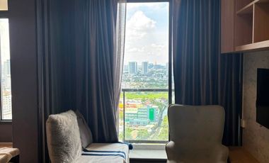 For rent and for sale 1 bed condo in Phaya Thai, Bangkok