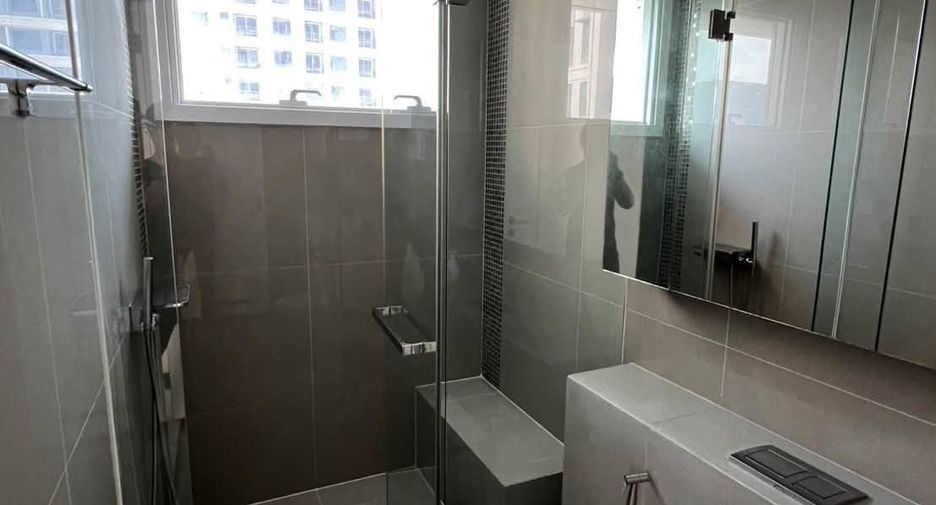 For rent and for sale 2 bedrooms condo in Chatuchak, Bangkok
