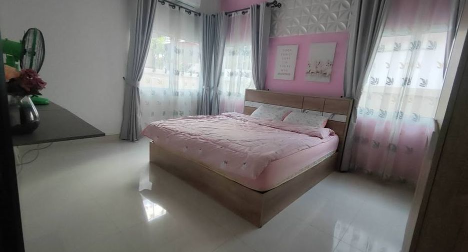À louer 3 chambres maison à Huay Yai, Pattaya