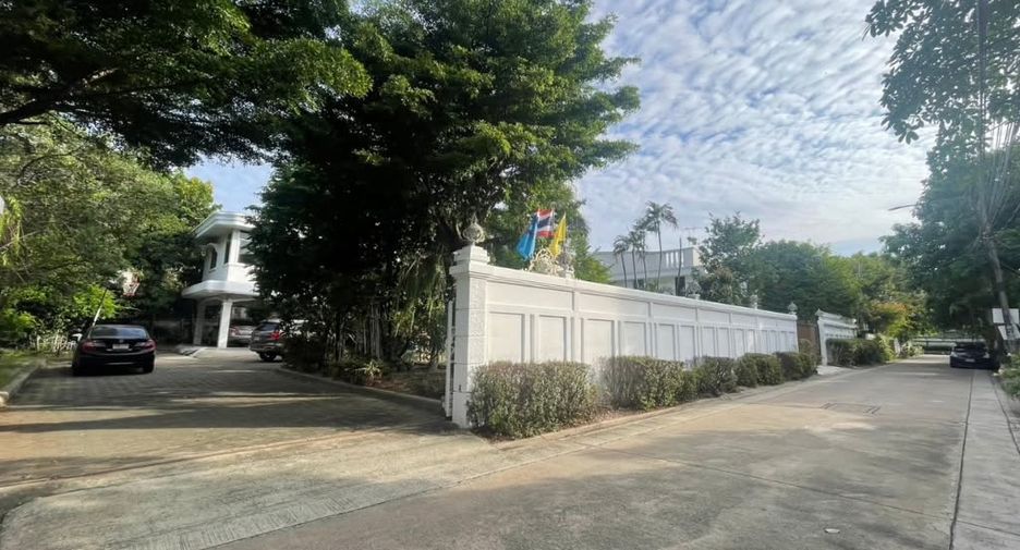 Grundstück zum Kauf in Mueang Samut Prakan, Samut Prakan