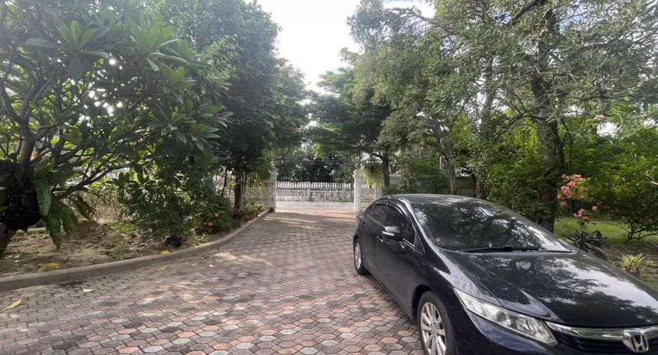 Grundstück zum Kauf in Mueang Samut Prakan, Samut Prakan