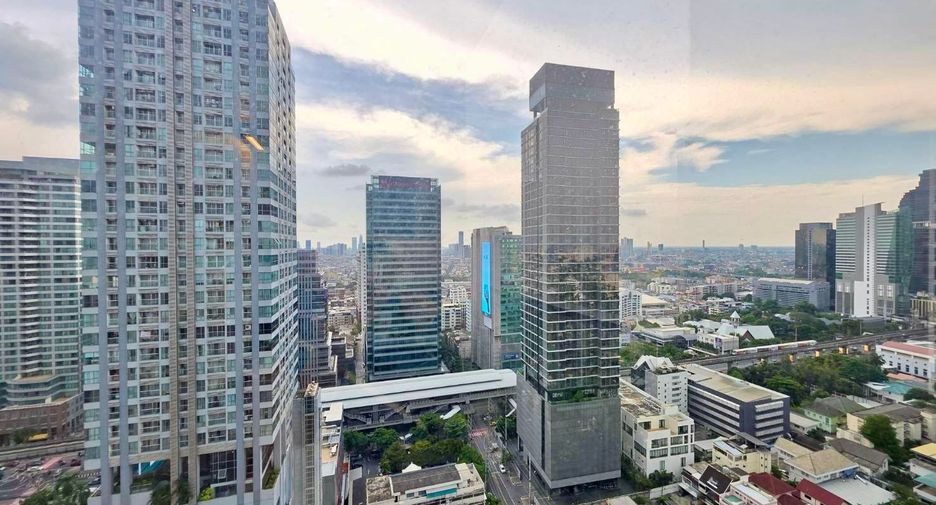 ขาย 2 ห้องนอน คอนโด ใน สาทร, กรุงเทพฯ