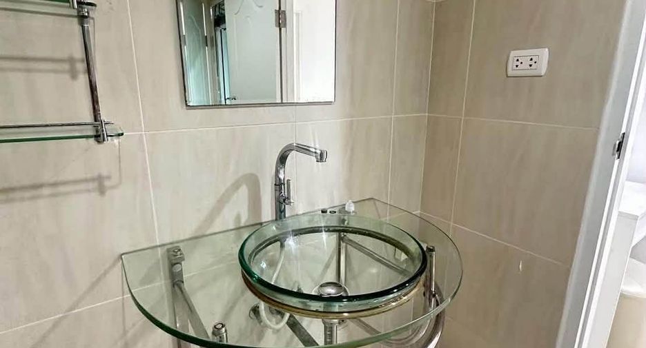 For rent 1 bed condo in Bang Lamung, Chonburi