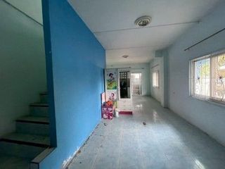 For sale 1 bed townhouse in Ban Bueng, Chonburi