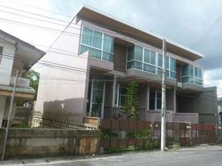 出售 1 卧室 联排别墅 在 Hat Yai, Songkhla