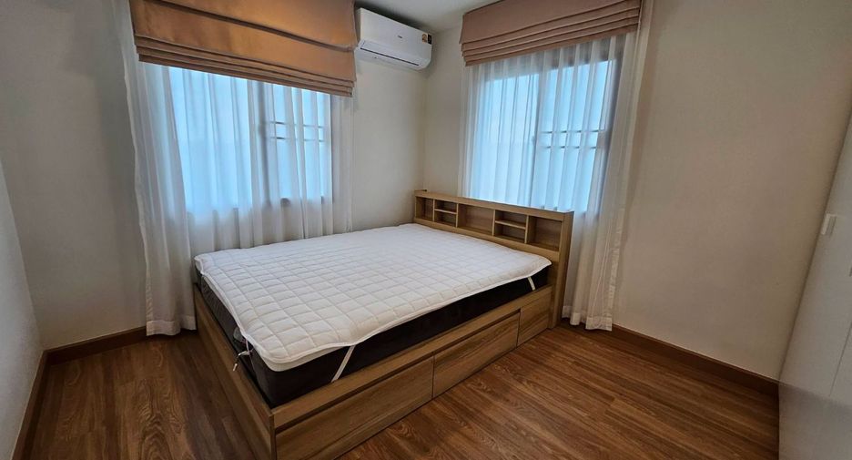 For rent 4 bedrooms house in Si Racha, Chonburi