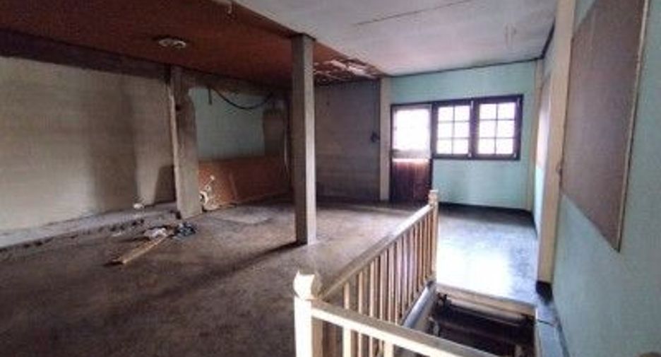 For sale 1 bed townhouse in Lat Krabang, Bangkok