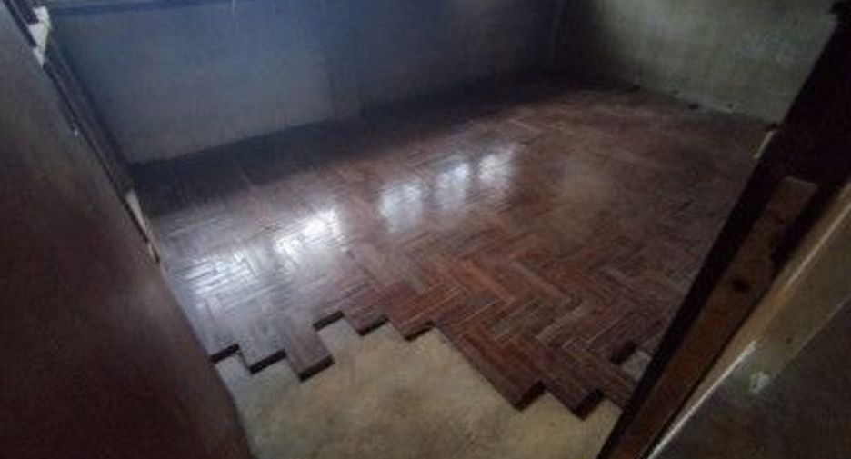 For sale 1 bed townhouse in Lat Krabang, Bangkok