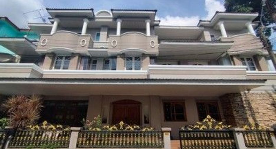 Продажа 1 кровать дом в Банг Кхун Тхиан, Бангкок