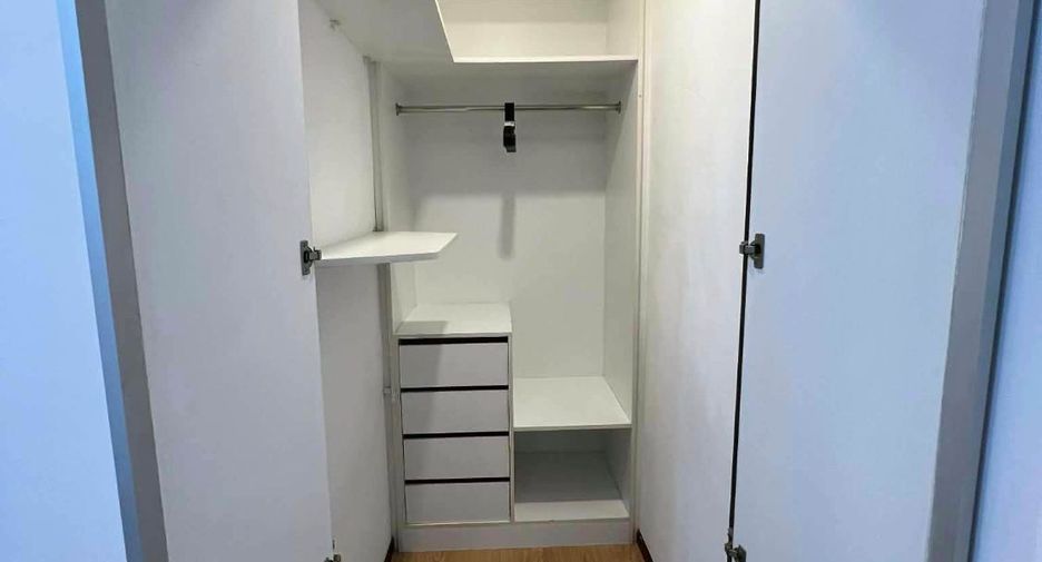 À louer 2 chambres condo à Bang Lamung, Chonburi