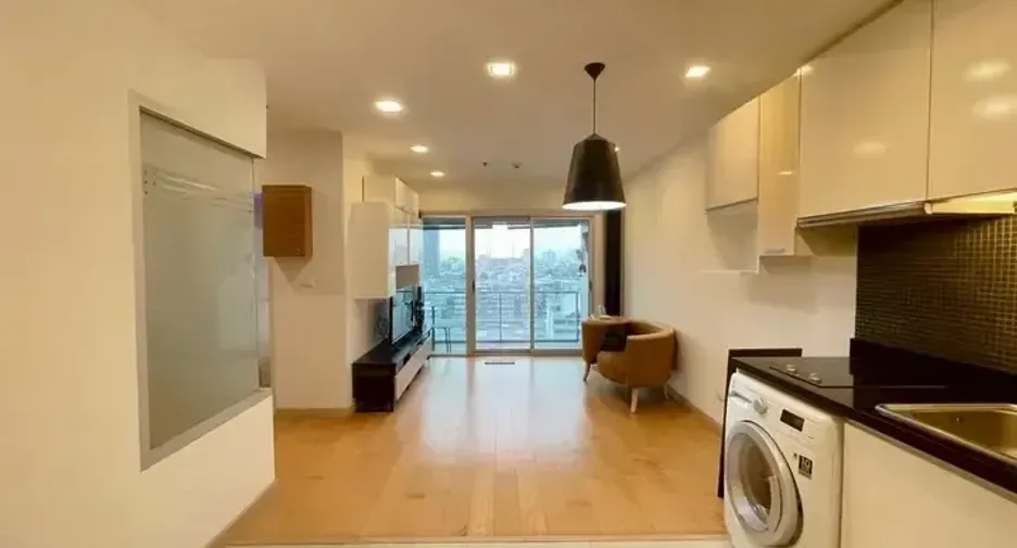 For sale 2 bedrooms condo in Bang Rak, Bangkok