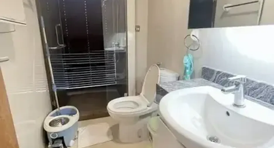 For sale 2 bedrooms condo in Bang Rak, Bangkok