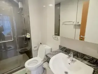 For sale 2 bedrooms condo in Bang Rak, Bangkok