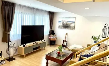出租 3 卧室 联排别墅 在 Suan Luang, 曼谷