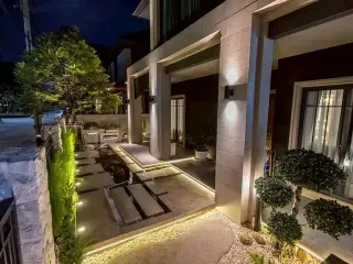 Casa en venta de 4 habitaciones en Pak Kret, Nonthaburi
