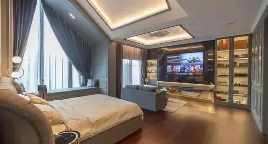 Casa en venta de 4 habitaciones en Pak Kret, Nonthaburi